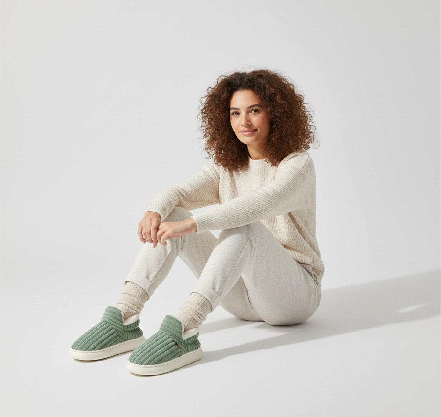 Just-Outlet | Unisex Indoor Slippers – Warm Plush Edition