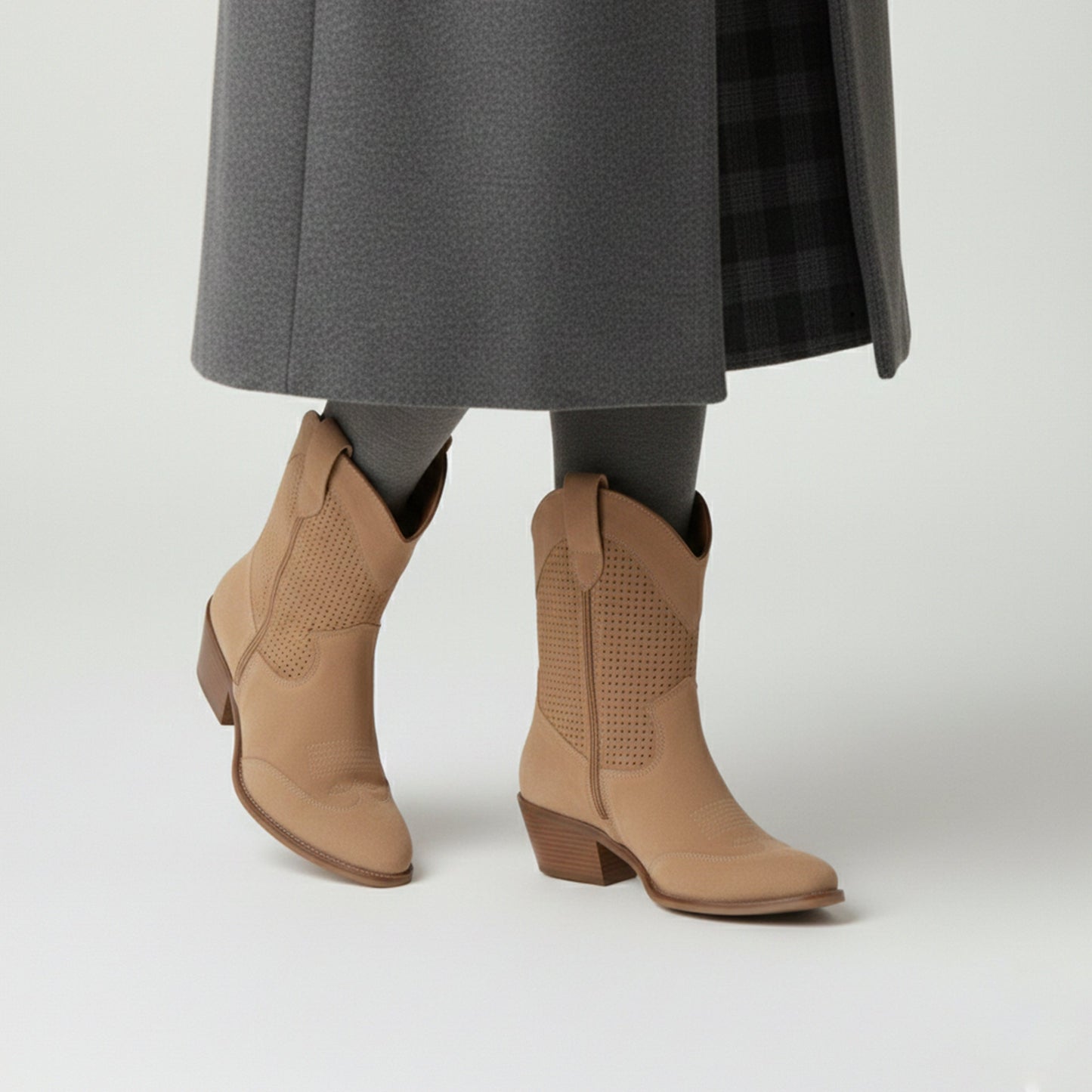 Just-Outlet | Women’s Ankle Boots – Mid-Heel Suede Edition