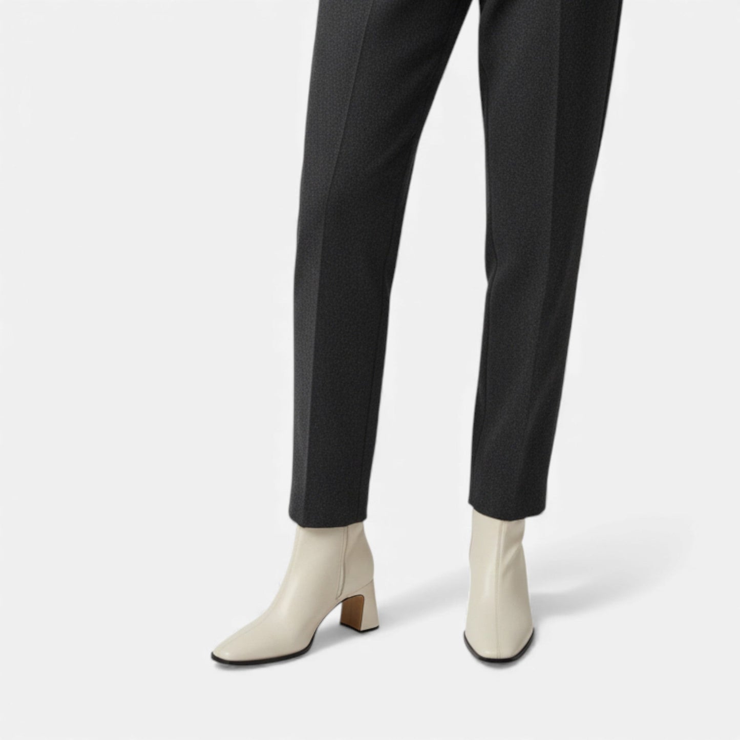 Just-Outlet | Women’s Vintage Square-Toe Ankle Boots – Timeless Suede Elegance